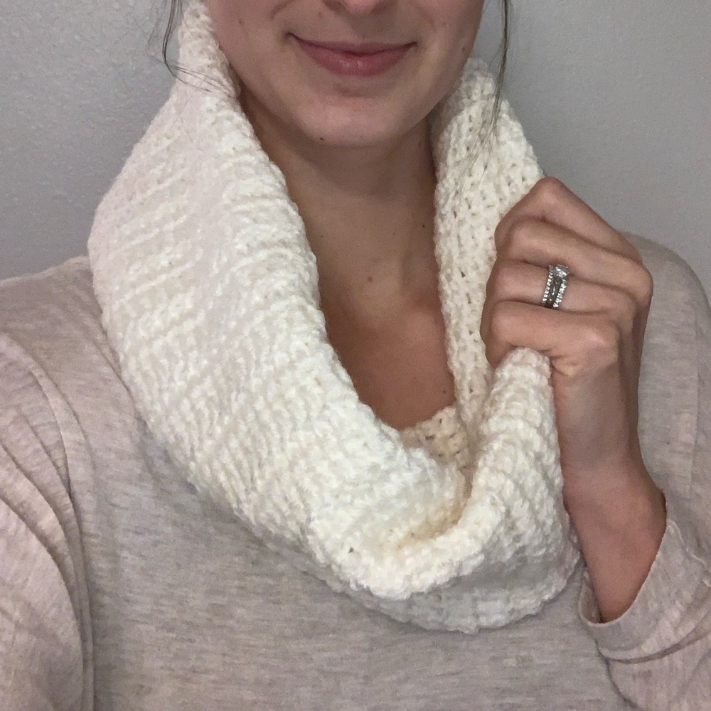 White crochet scarf/neck warmer handmade scarves